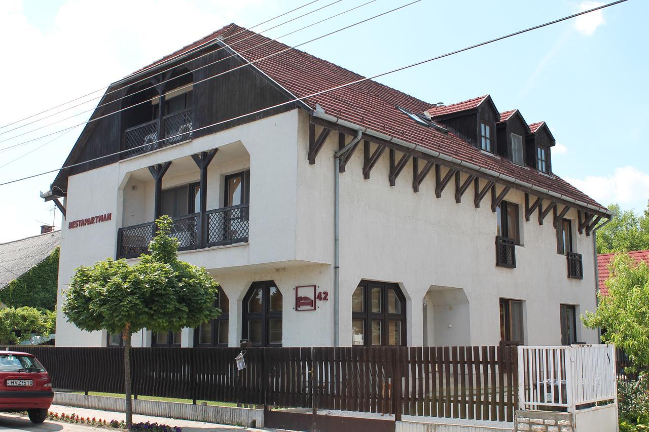 Bestapartman Balatonboglar Exterior photo